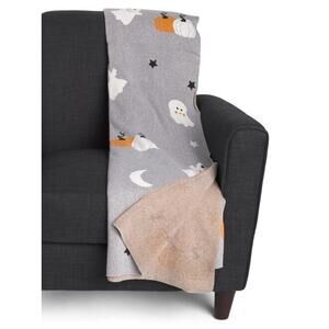 Ghost Party HANDCRAFTED IN INDIA Oversized Ghost And Pumpkin Throw